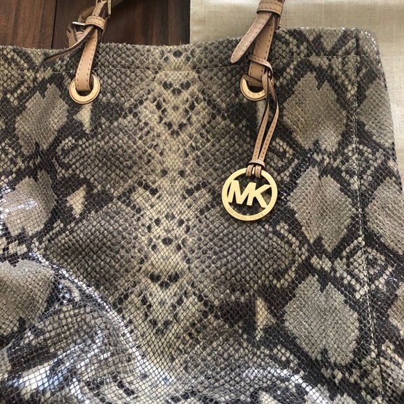 Michael Kors Snake Skin Leather Purse - Picture 3 of 3